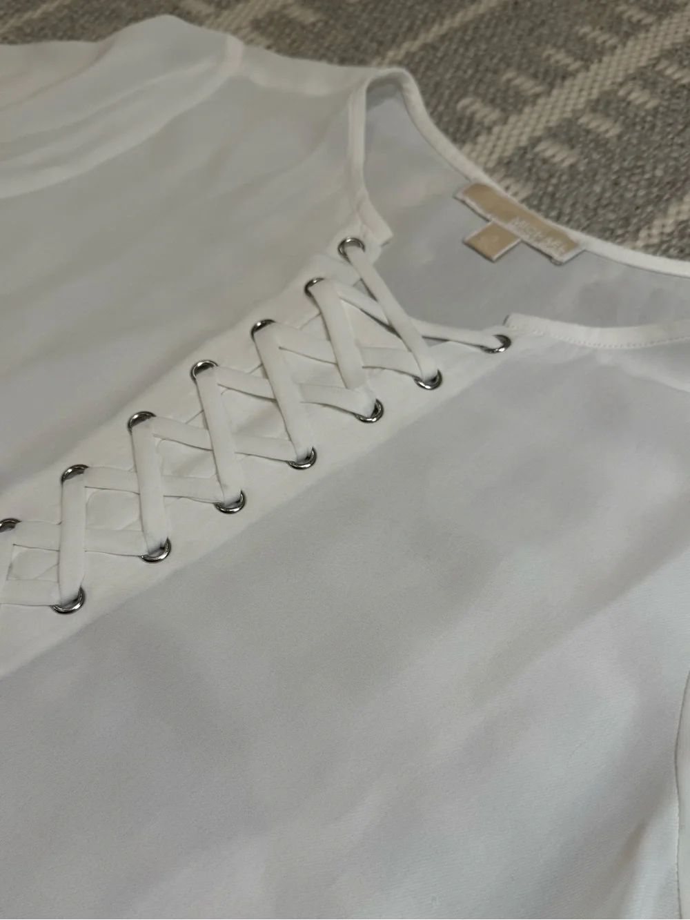 Michael Kors Small White Lace-Up Grommet Blouse Short Sleeve